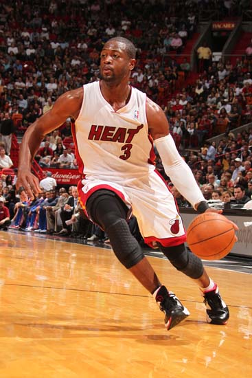 土媒：费内巴切已付穆帅875万欧解约金，不想再付75万欧住宿费（土耳其媒体：费内巴切已向穆里尼奥支付875万欧元解约金，拒再支付75万欧元住宿费）