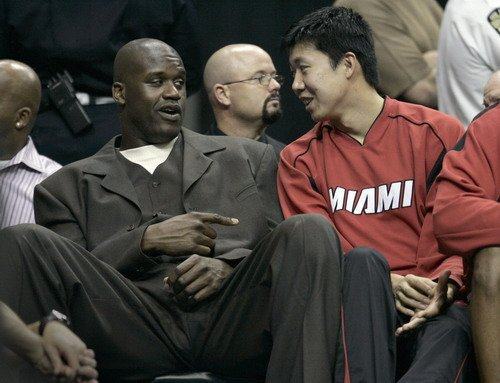 意媒：上个月跖骨骨折的梅雷特还将缺阵20天，意超杯有望复出（意媒：梅雷特上月跖骨骨折，将再休战20天，意超杯有望回归）