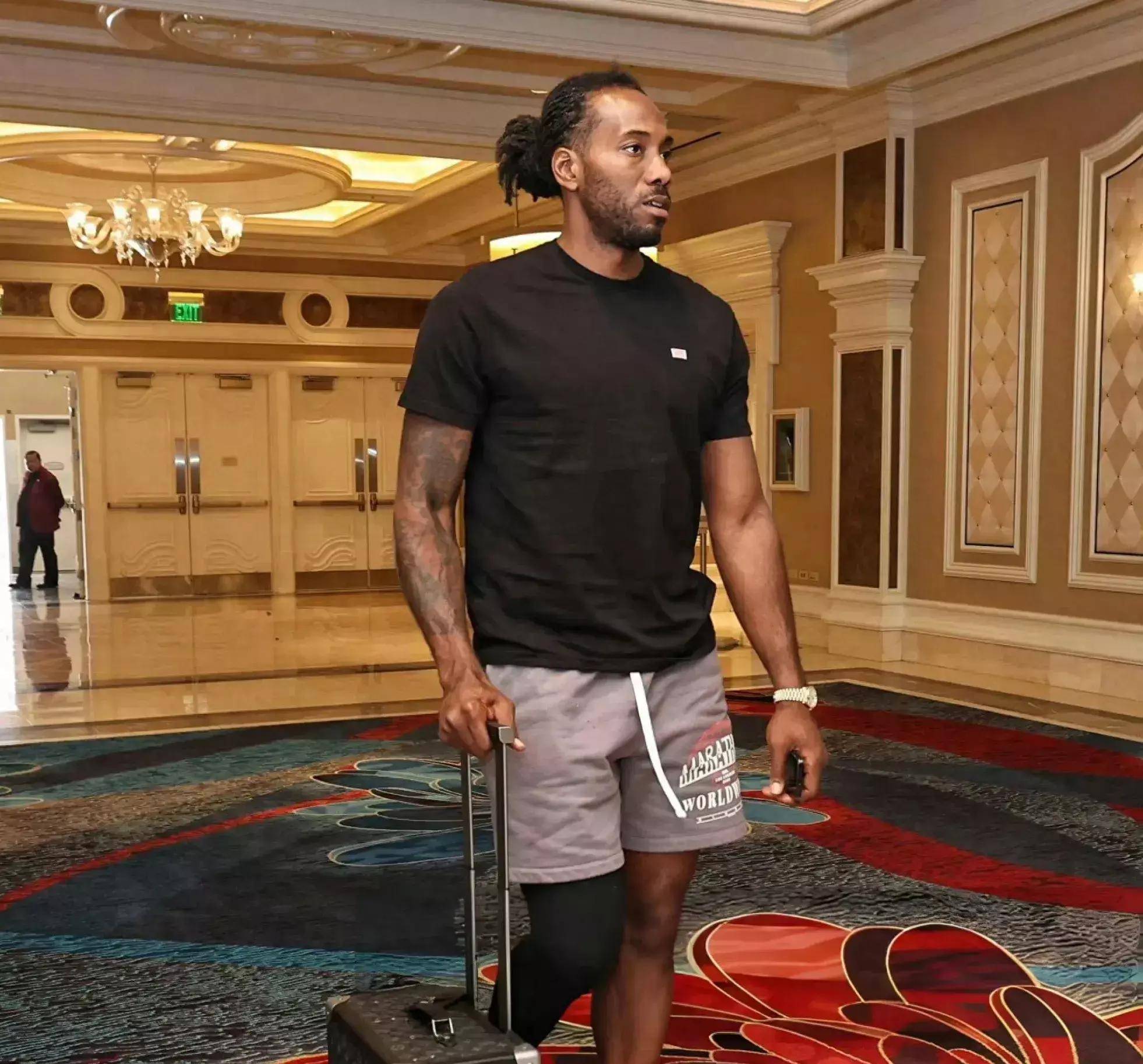 欧冠淘汰赛前瞻：巴萨客场挑战曼联,（欧冠淘汰赛前瞻：巴萨做客挑战曼联）