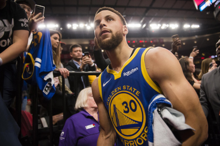 官方：邓弗里斯退出本期国家队集训，将直接返回俱乐部（官方宣布：邓弗里斯缺席本期国家队集训，随即返回俱乐部）