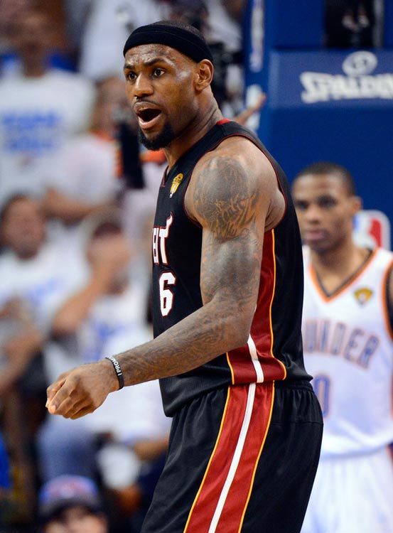 中超：北京国安客场2-1逆转上海申花（中超：北京国安客场2-1逆转击败上海申花）