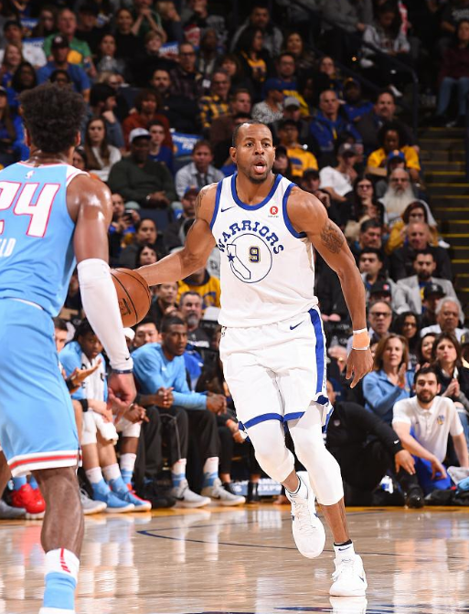 范弗里特：19年季后赛曾被死亡威胁，一度主动要求退出轮换（范弗里特回忆2019季后赛：曾遭死亡威胁，一度主动请求退出轮换）