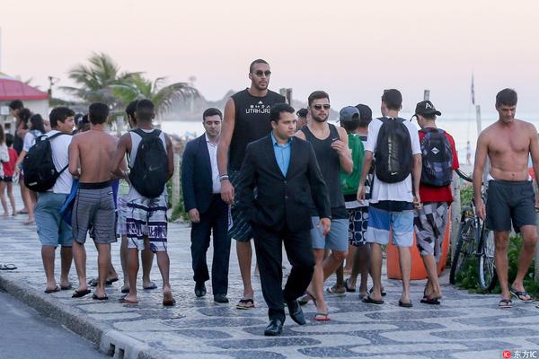 NBL战报：科顿33+7+13，36人114-105加时击败墨尔本联（NBL焦点战：科顿33+7+13发威，36人队加时114-105力挫墨尔本联）