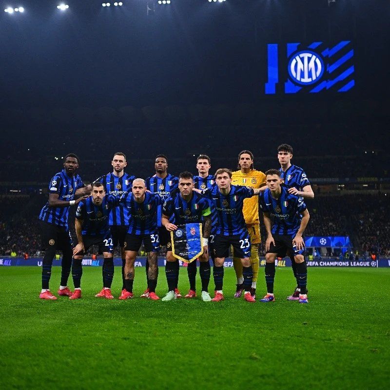 水火不容！桑德兰主场比分牌无纽卡队名与队徽，仅标注为客队（宿敌对立！桑德兰主场记分牌不显示纽卡队名与队徽，仅标注“客队”）