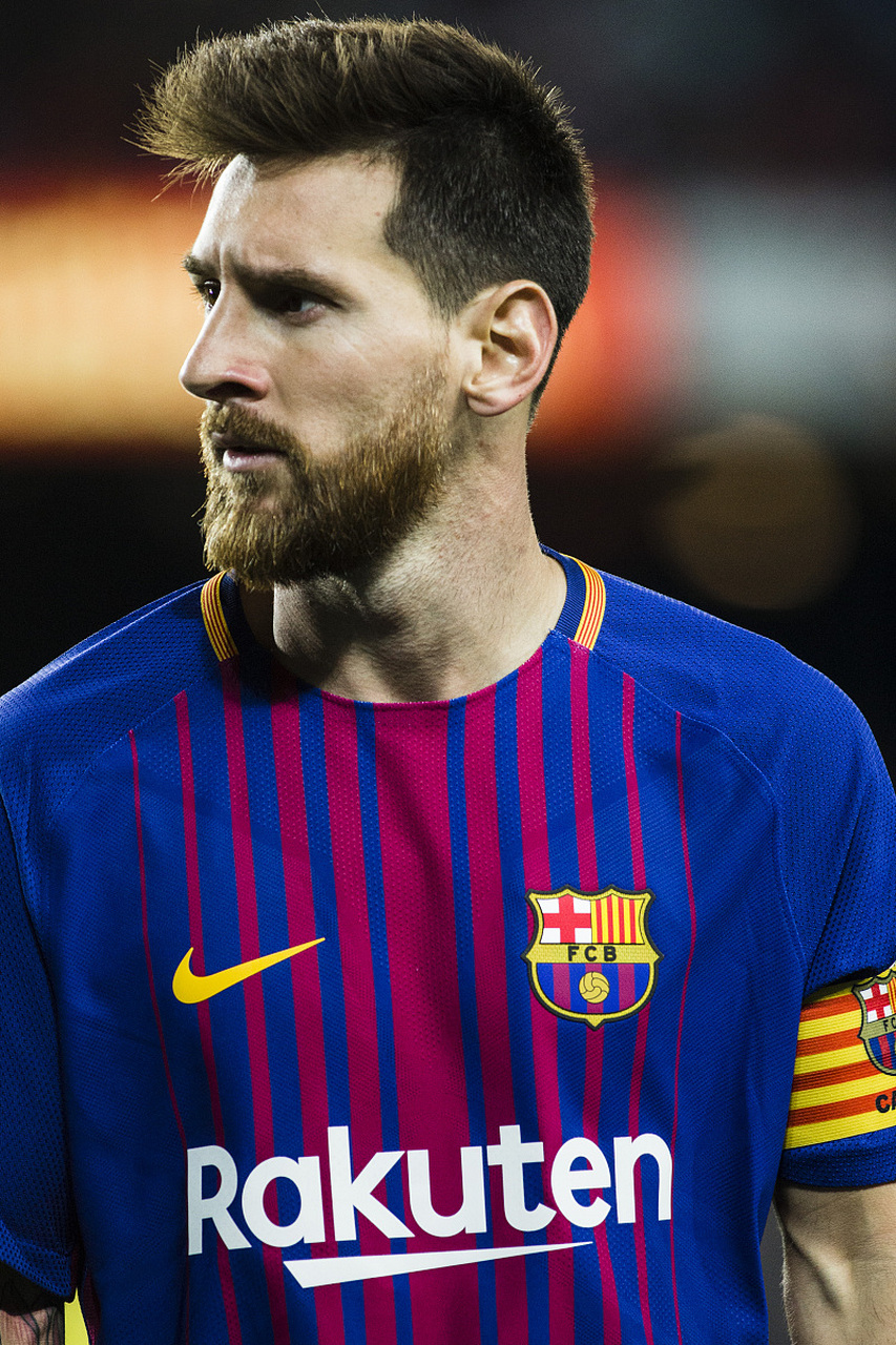 2025赛季足协杯现场观众总人数为505278人次，场均8020人（2025赛季足协杯观赛总人数达505278人次，单场平均8020人）