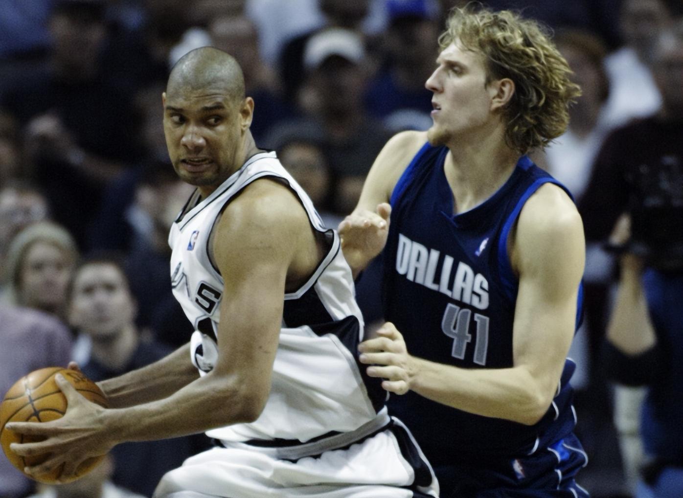 双拳难敌四手！库里末节独得14分&全场轰下39+5+5难救主（孤掌难鸣！库里末节狂砍14分，全场39+5+5仍难挽败局）