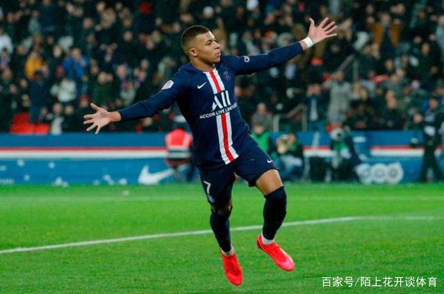 澳超战报：罗里双响，悉尼FC主场3-0轻取墨尔本胜利（澳超快讯：罗里梅开二度，悉尼FC主场3-0完胜墨尔本胜利）