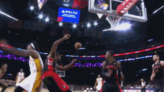 非卖品！美记：杰伦·约翰逊在老鹰队的交易谈判中不可触碰（美记者：老鹰队在交易谈判中将杰伦·约翰逊列为不可交易球员）