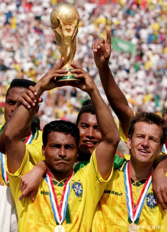 33岁埃里克森谈工资帽：收入丰厚是好事，但我踢球是因为热爱（33岁埃里克森谈工资帽：高薪固然可喜，我踢球只因热爱）