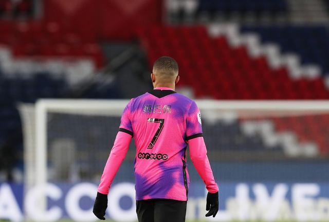 震慑对手？姆巴佩西甲已进13球，比赫罗纳全队进球还多1球（西甲狂飙13球，姆巴佩个人进球数已比赫罗纳全队多一球）