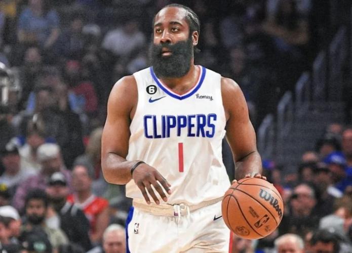 7连败！杰旺·卡特：队里的人总想单干解决问题但这不是我们特点（7连败之下，杰旺·卡特：队友总想靠单打解决问题，这不是我们的风格）