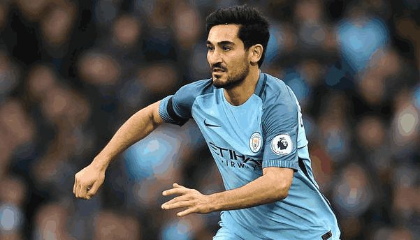 欧文连续突破创造机会（欧文连续强突制造良机）