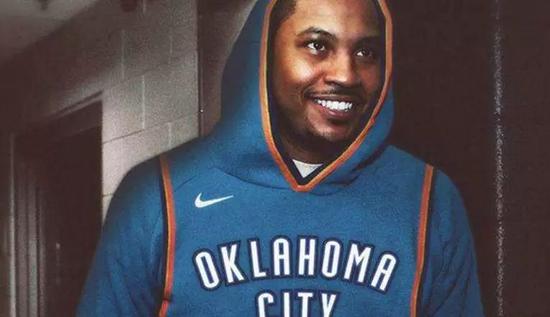 利物浦主场1-1战平升班马桑德兰，迎来赛季首个平局（利物浦主场被升班马桑德兰1-1逼平，收获赛季首个平局）