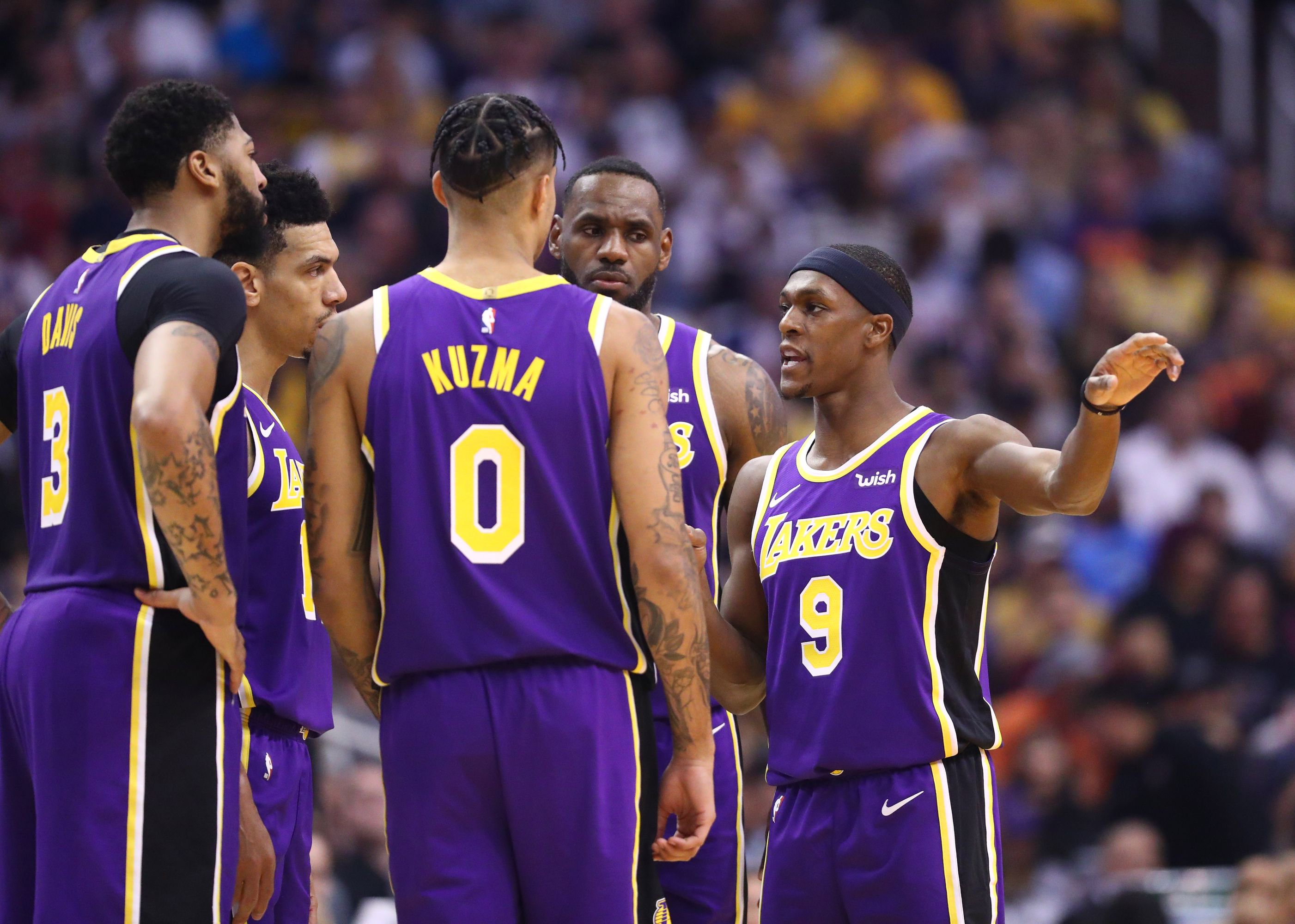 C罗晒与特朗普合照：感谢总统先生的邀请和热情欢迎（C罗晒与特朗普合影：感谢总统先生的邀请与热情接待）