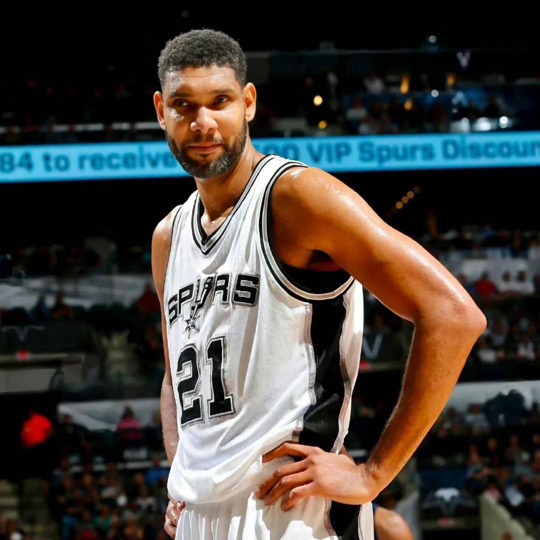 欧冠前瞻：天王山战役！枪手拜仁对决火热来袭，谁是全欧最强？（欧冠前瞻：巅峰对决一触即发！阿森纳VS拜仁，谁是欧洲最强王者？）