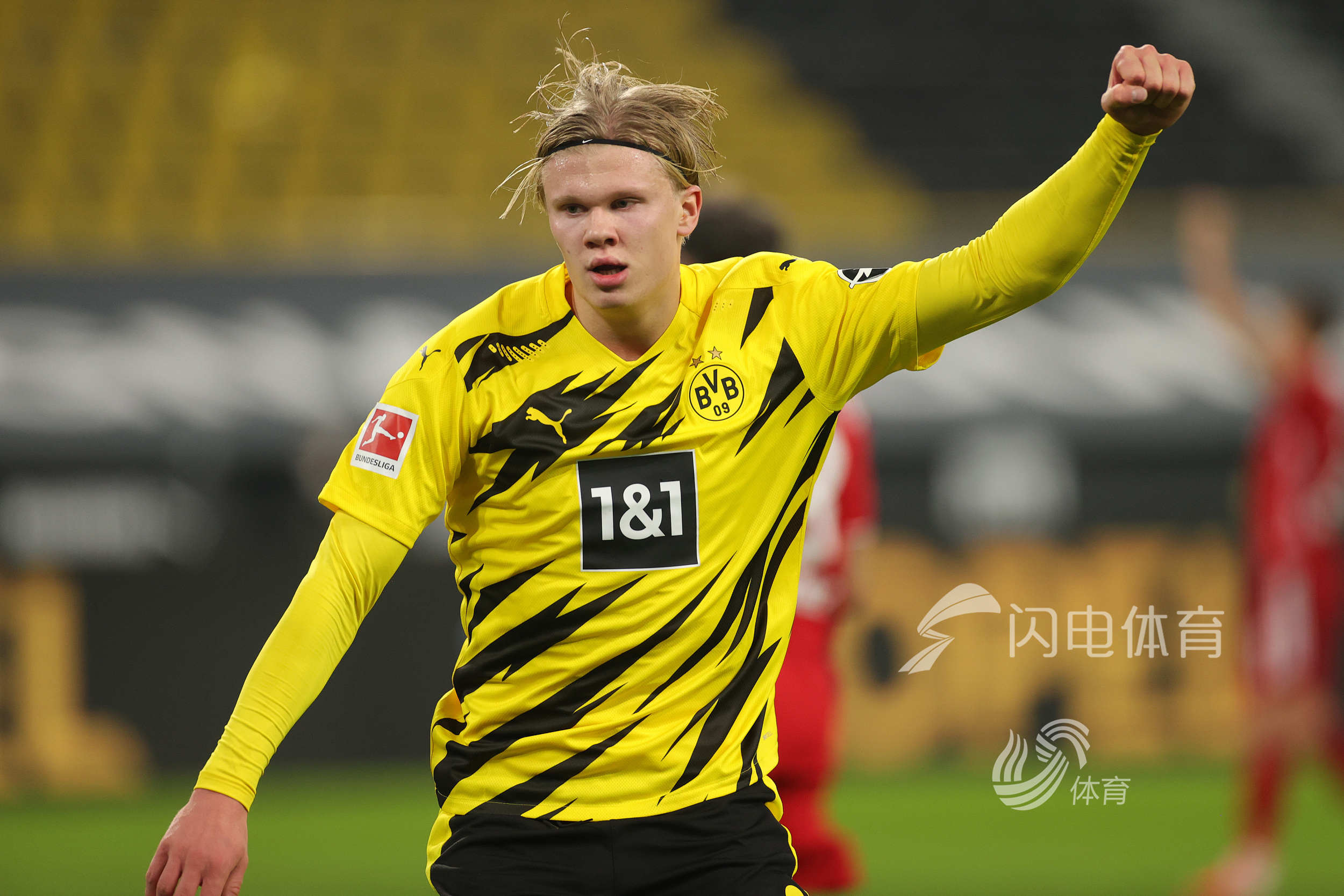 弗赖堡主帅：拜仁全队防守方式值得学习，对阵他们需把握机会（弗赖堡主帅：拜仁整体防守堪称典范，交手时必须把握住机会）