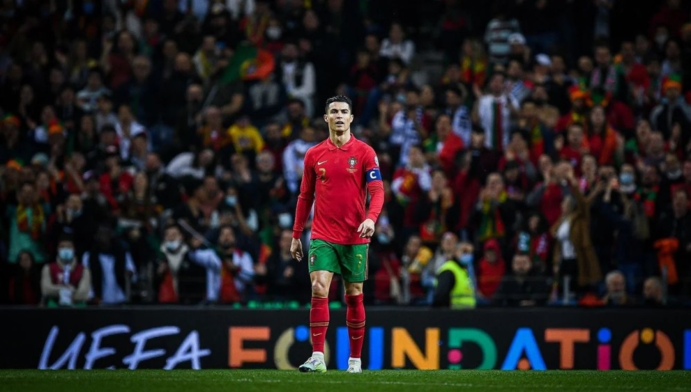 美记：特纳去向成为联盟焦点，雄鹿很可能用库兹马升级阵容（美媒：特纳下家成联盟热点，雄鹿或借库兹马补强阵容）