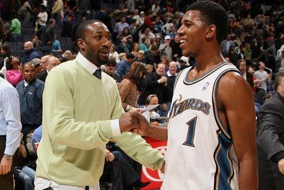 这一球让全队士气爆棚（这一球瞬间点燃全队斗志）