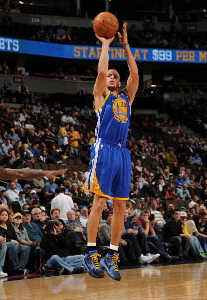 NBA战报：哈登27分9助，快船115-92大胜老鹰（快船115-92击退老鹰，哈登砍下27分9助攻）