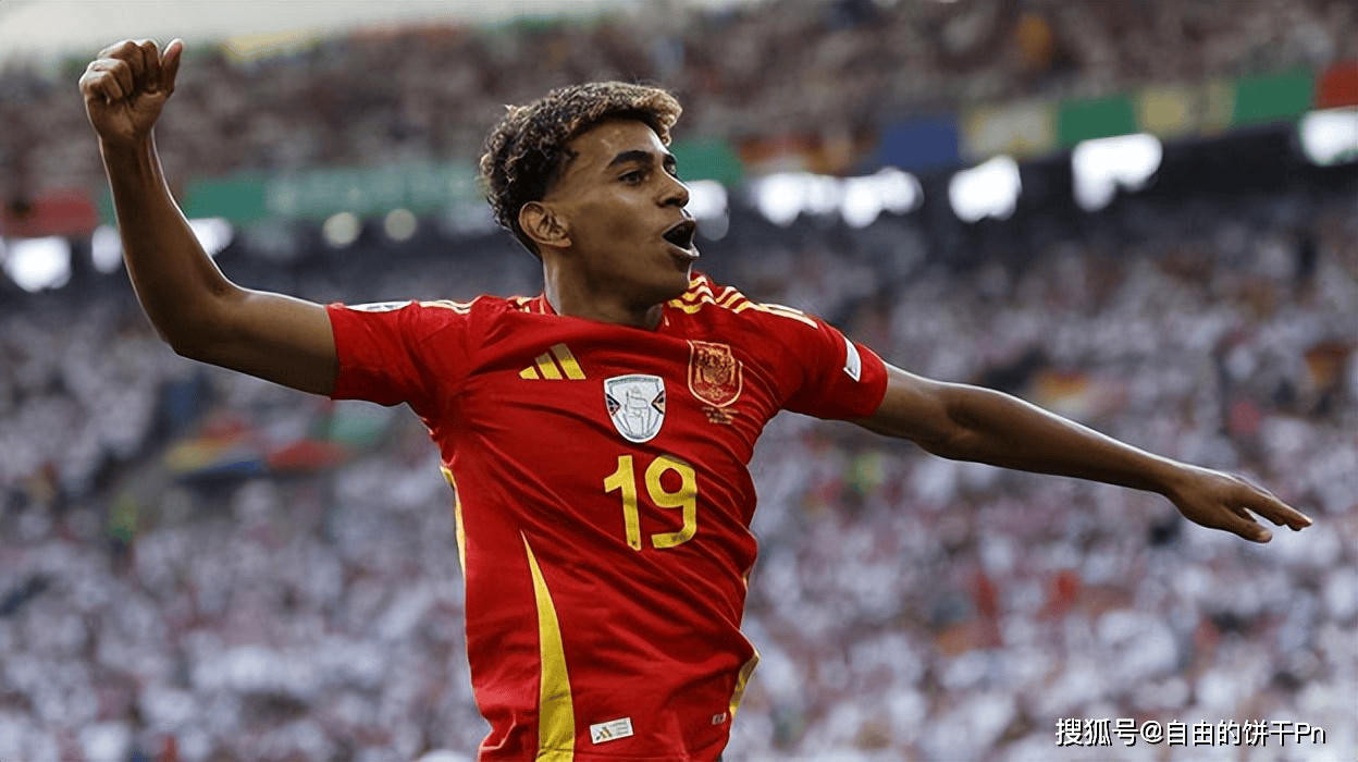 TA分析英格兰目前阵容：球队中轴线十分豪华，但替补深度不足（TA解读英格兰阵容：中轴线豪华，替补深度成短板）